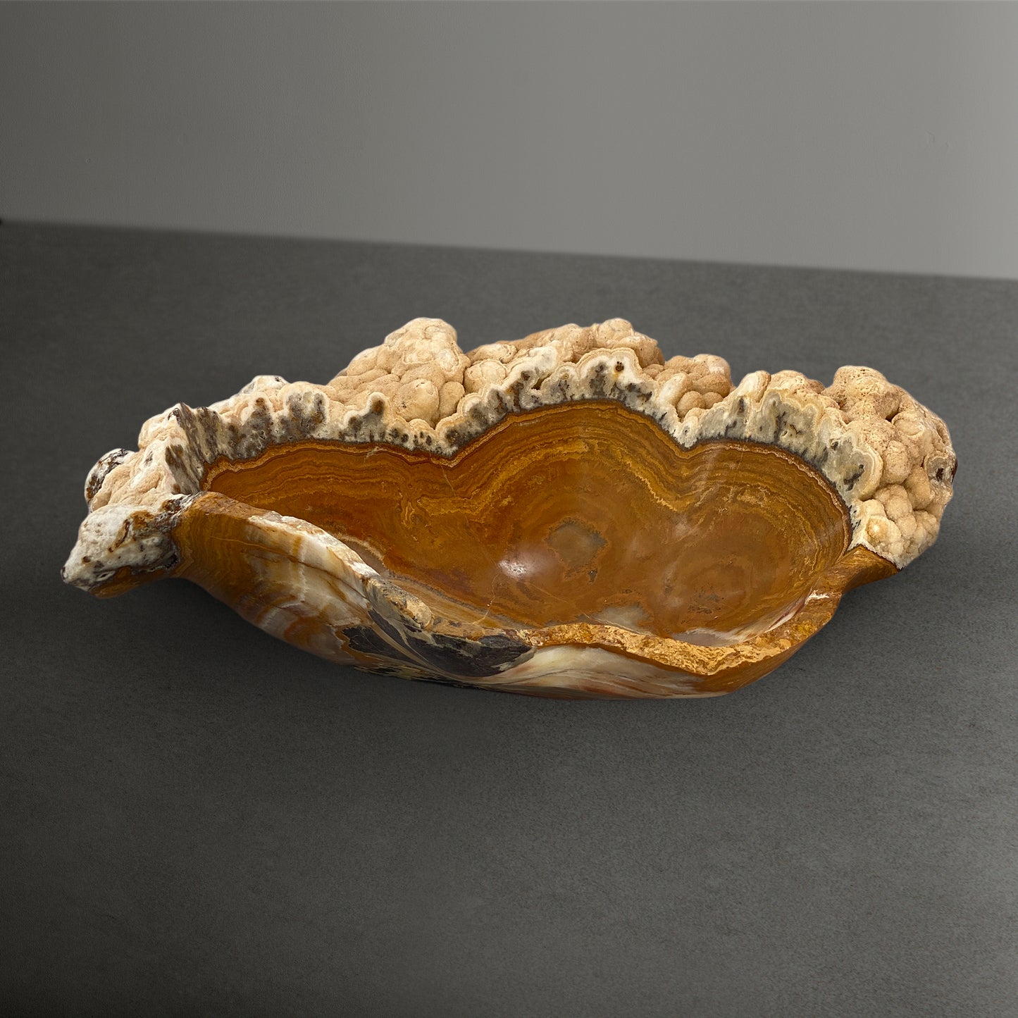 Hand-Carved Onyx Bowl – Elegant Natural Stone Decor