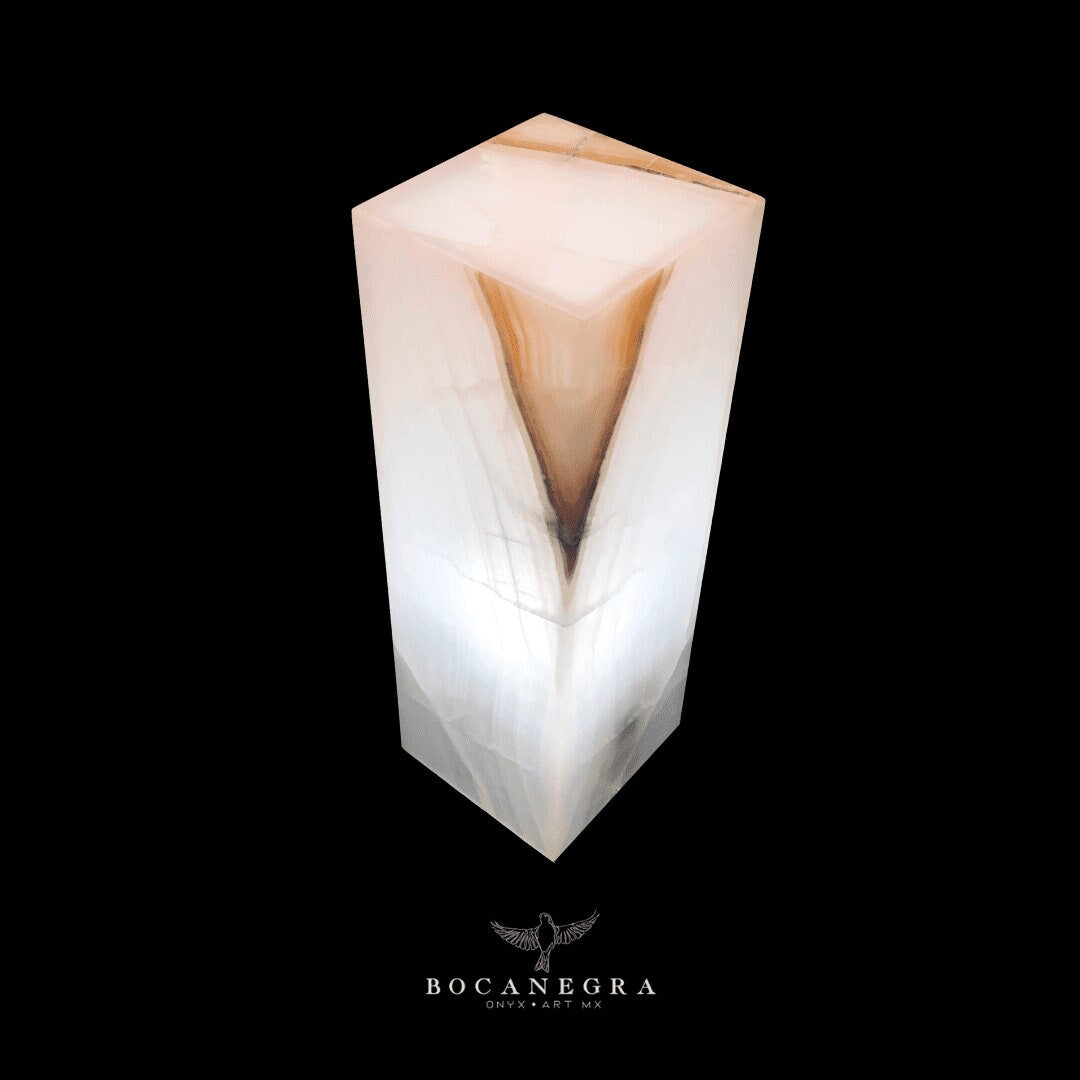 Clear Onyx Stone Lamp - Table Lamp - Home Decor