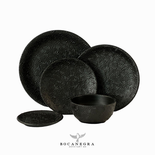 Talavera dinnerware personal set - Black tableware (5 piece set)
